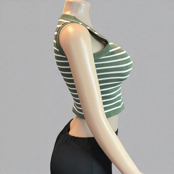 Striped Sleeveless Knitted Base Shirt - Picture 4 of 6